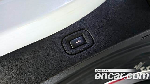 Renault Korea(Samsung) The / новый New QM6 2.0 LPe Premier 2WD, 2022 19