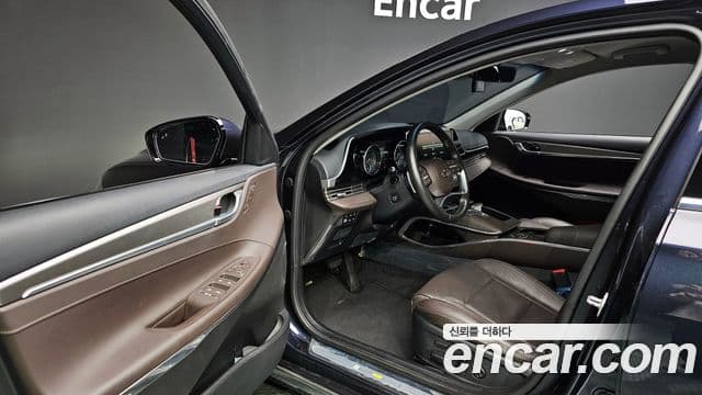 Hyundai The / новый New Grandeur IG Exclusive, 2020 10