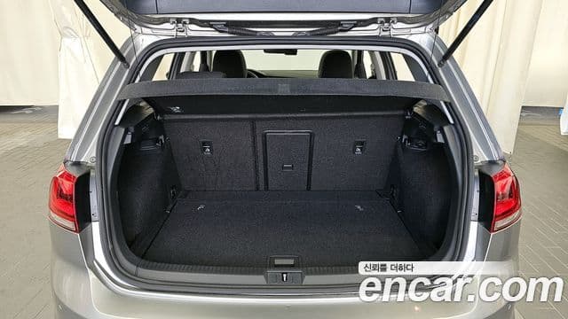 Volkswagen Гольф 7세대, 2013 20