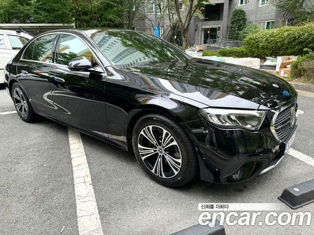 Mercedes-Benz E-класс W214 Avantgarde, 2024 3