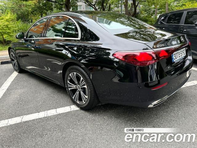 Mercedes-Benz E-класс W214 Avantgarde, 2024 все фото