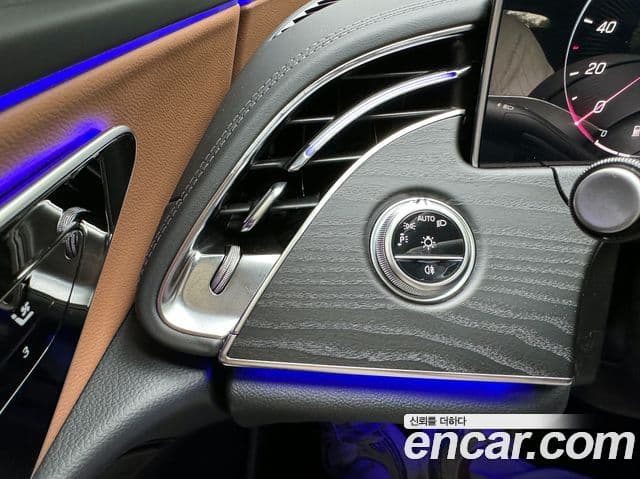 Mercedes-Benz E-класс W214 Avantgarde, 2024 15