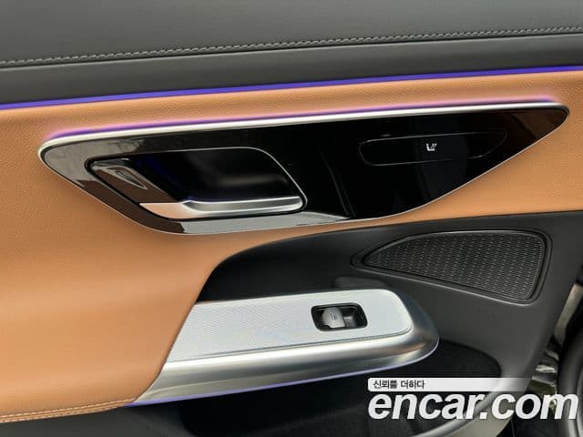 Mercedes-Benz E-класс W214 Avantgarde, 2024 18