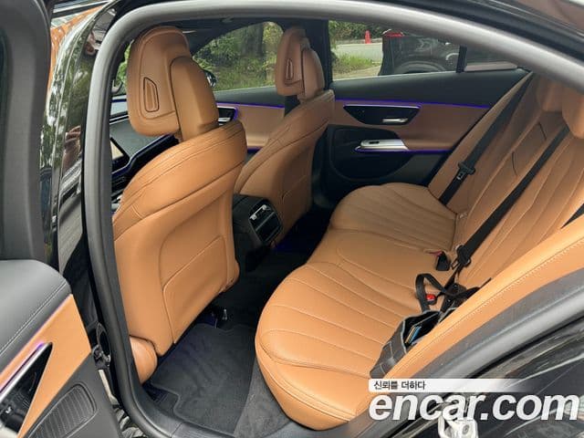 Mercedes-Benz E-класс W214 Avantgarde, 2024 19