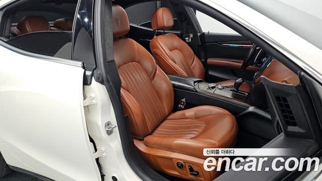 Maserati 기블리 3세대, 2017 10