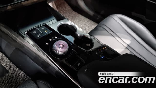 Kia K8 Trendy(таксомоторный тип), 2024 9