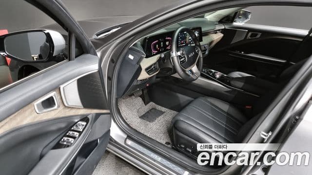 Kia K8 Trendy(таксомоторный тип), 2024 11