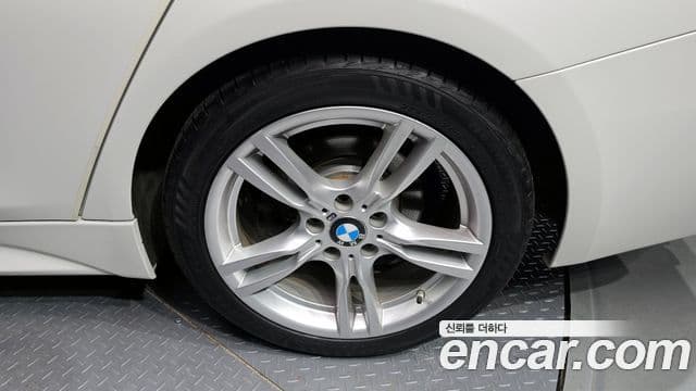 BMW 3시리즈 (F30) 330i M Sport Shadow, 2018 все фото