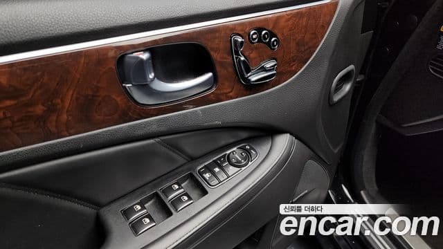 Hyundai Equus(новый кузов / новое поколение) Exclusive, 2015 16