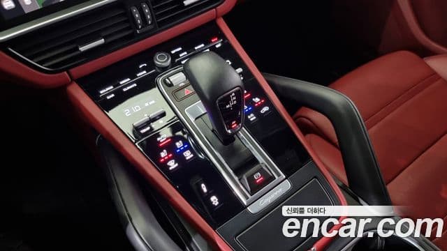 Porsche Cayenne (PO536) 3.0 купе Platinum Edition, 2023 9