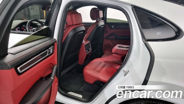 Porsche Cayenne (PO536) 3.0 купе Platinum Edition, 2023 11