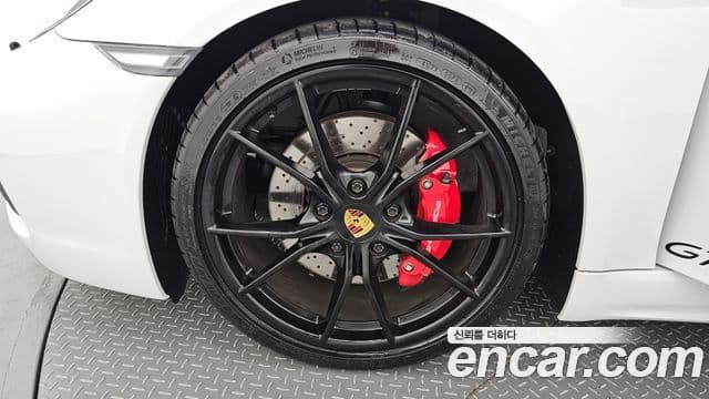 Porsche 718 Boxster 4.0 GTS, 2023 все фото