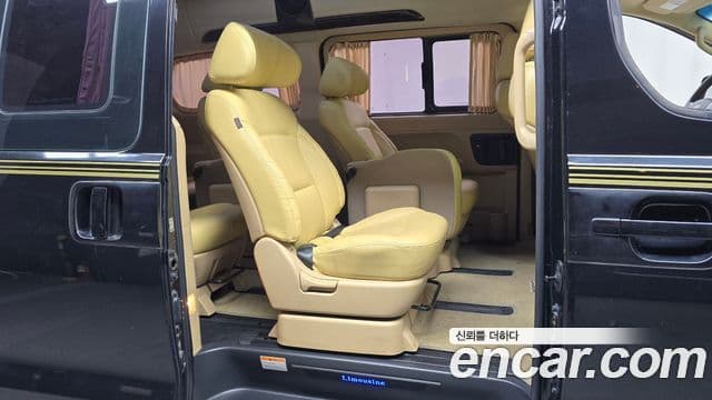 Hyundai Grand Starex 4WD лимузин, 2015 12