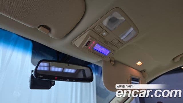 Hyundai Grand Starex 4WD лимузин, 2015 18