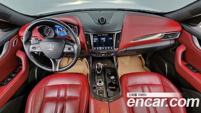 Maserati Levante 3.0 AWD Sport, 2017 7