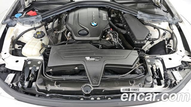 BMW 3시리즈 (F30), 2018 6