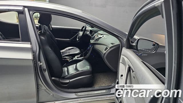 Hyundai The / новый New Avante 빌트인캠2 — базовая версия - Built-in Cam 2, 2014 10