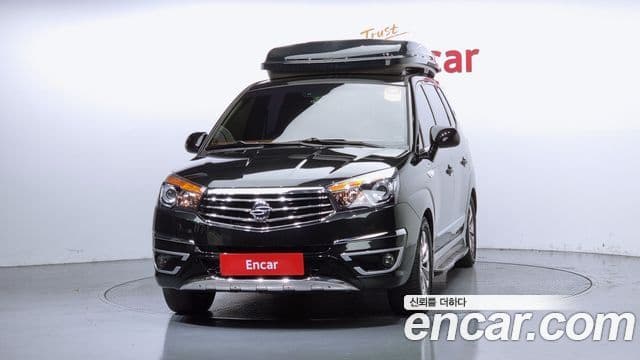 KG모빌리티(SsangYong) Korando 투리스모 4WD outdoor Edition 9인승, 2017 3