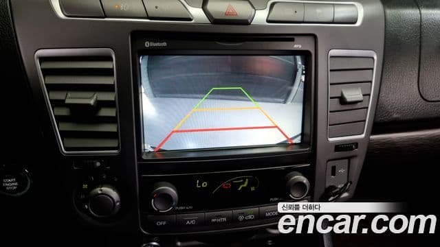 KG모빌리티(SsangYong) Korando 투리스모 4WD outdoor Edition 9인승, 2017 16