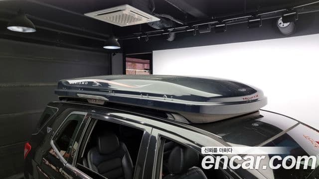 KG모빌리티(SsangYong) Korando 투리스모 4WD outdoor Edition 9인승, 2017 17