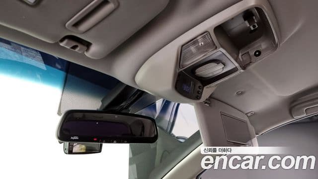 KG모빌리티(SsangYong) Korando 투리스모 4WD outdoor Edition 9인승, 2017 19