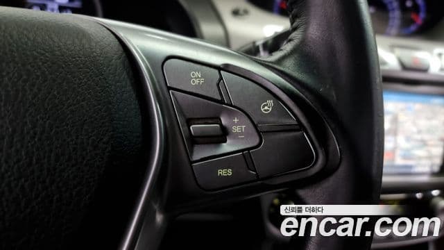 KG모빌리티(SsangYong) Korando 투리스모 4WD outdoor Edition 9인승, 2017 20