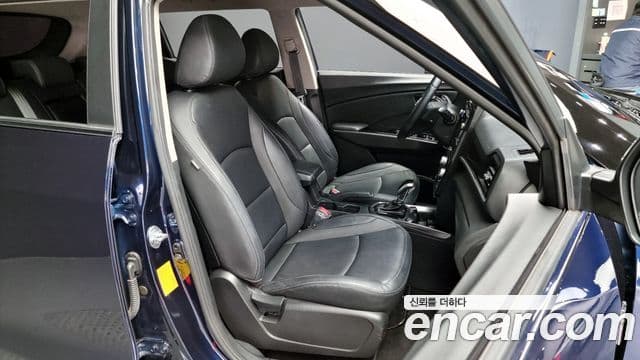 KG모빌리티(SsangYong) Berry New Tivoli V3, 2021 12