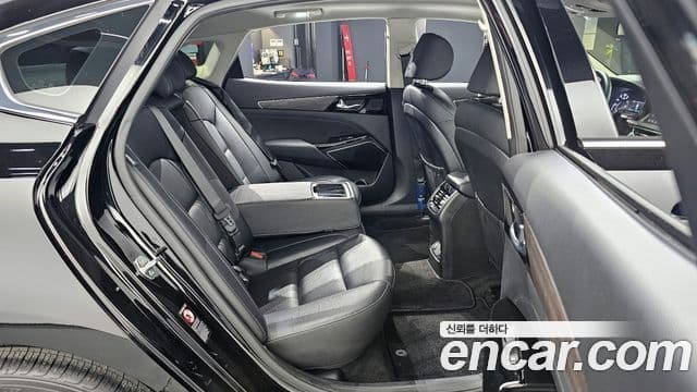 Kia K7 Premier Prestige, 2020 11