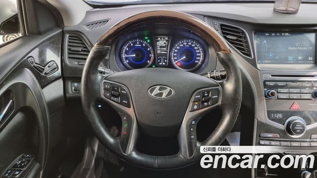 Hyundai Grandeur HG HG240 Modern Collection, 2017 14
