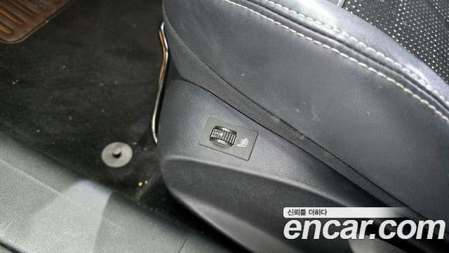 Peugeot 2008 1.6 e-HDi Allure, 2015 19