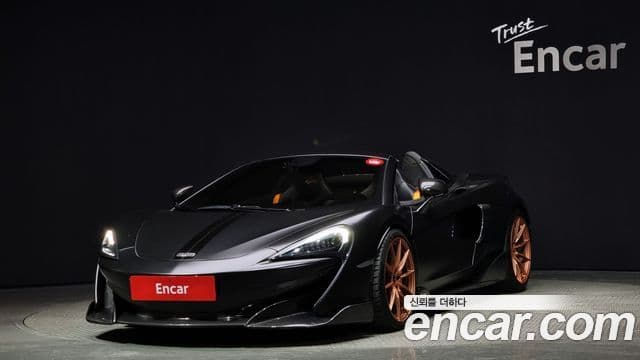 맥라렌 600LT 3.8 Spyder, 2020 1