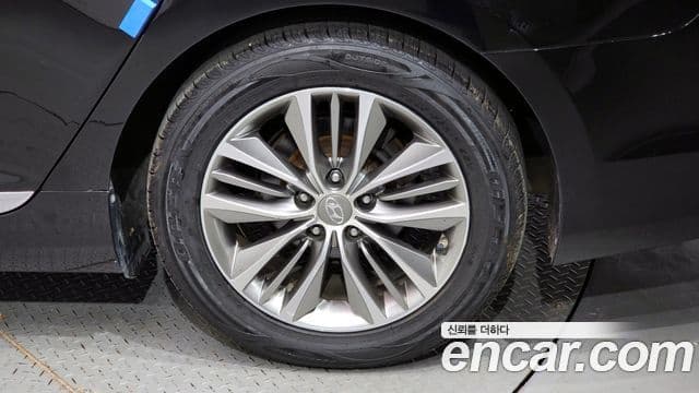 Hyundai Grandeur HG Modern, 2015 все фото