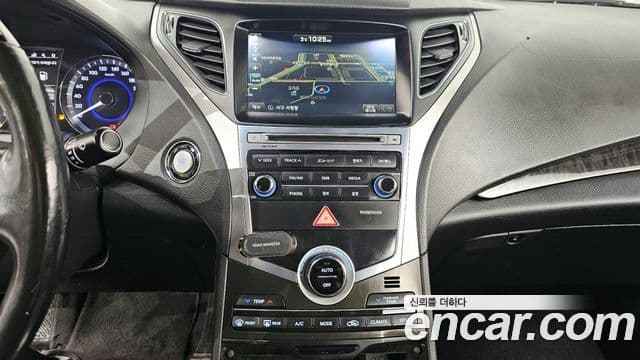 Hyundai Grandeur HG Modern, 2015 14