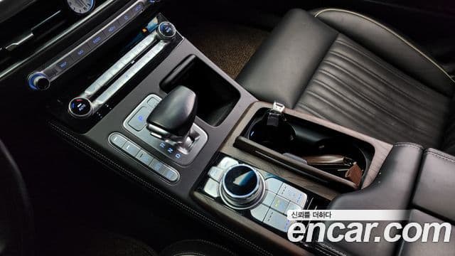 Genesis G90 Prestige, 2020 9