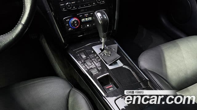 Renault Korea(Samsung) SM7 Nova LPLI 2.0 LPe для людей с инвалидностью, 2018 9