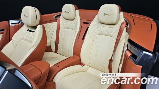 Bentley Continental GT 3세대 6.0 GTC, 2022 16