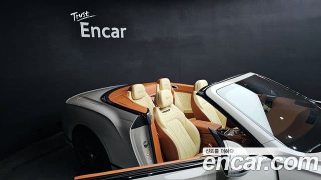 Bentley Continental GT 3세대 6.0 GTC, 2022 18