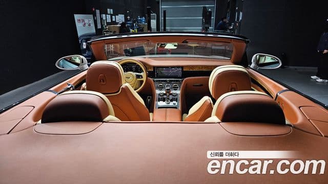 Bentley Continental GT 3세대 6.0 GTC, 2022 19