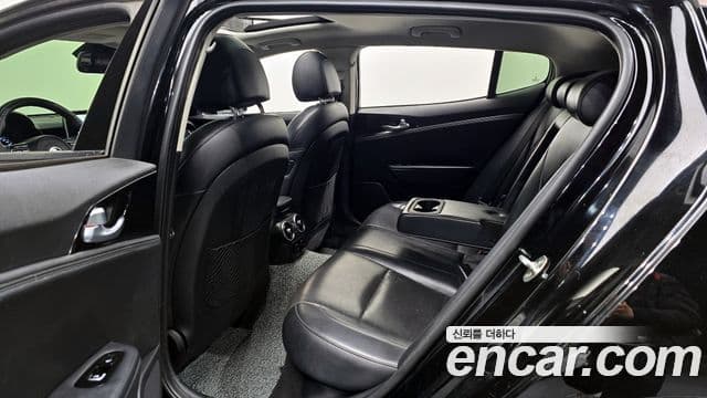 Kia 스팅어 Platinum, 2018 12