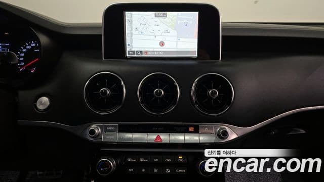 Kia 스팅어 Platinum, 2018 15