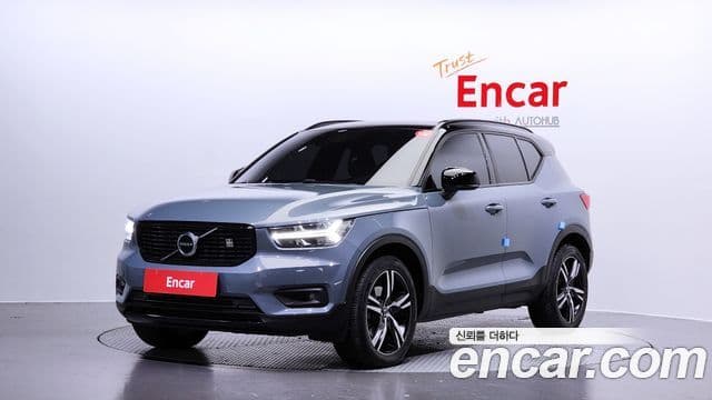 Volvo XC40 T4 R-Design, 2020 1