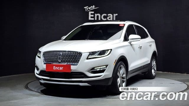Lincoln MKC, 2019 1