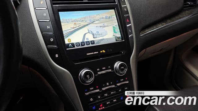 Lincoln MKC, 2019 15