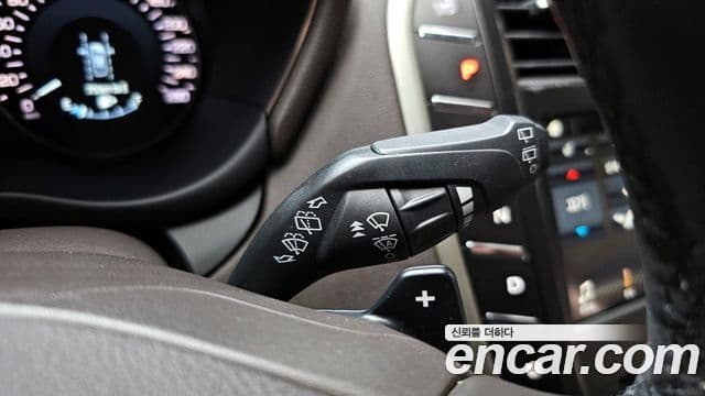 Lincoln MKC, 2019 17