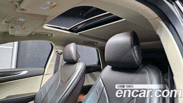 Lincoln MKC, 2019 19