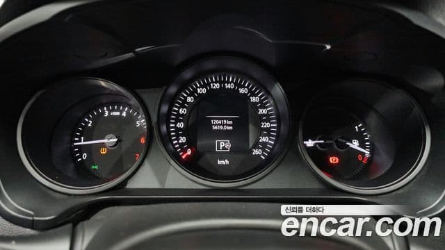 Renault Korea(Samsung) SM6 2.0 LPe PE (арендный автомобиль), 2017 8