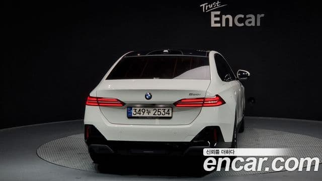 BMW 5시리즈 (G60) 520i M Sport, 2024 4