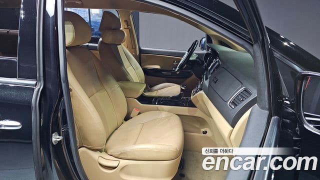 Kia All New Carnival Prestige High Roof, 2018 10