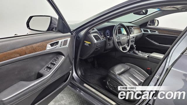 Hyundai Genesis DH 5.0 экспортная версия, 2015 11