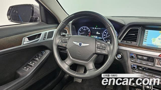 Hyundai Genesis DH 5.0 экспортная версия, 2015 13